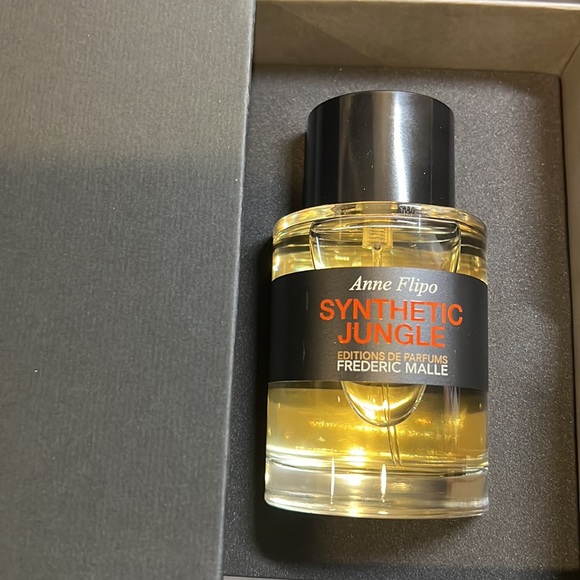 Frederic Malle Synthetic Jungle 3.4 Fl oz - Picture 5 of 6
